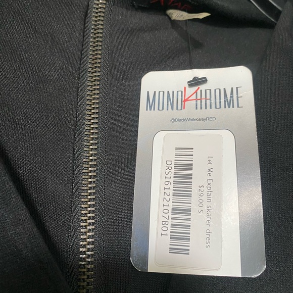 Black Long-sleeve Skater Dress - Picture 2 of 3